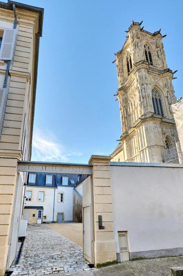 Appartement Montagnon - Les Suites Du Palais - Classe 4 Etoiles, Parking Prive, Vue Cathedrale, 3 Chambres, Primo C0Nciergerie Nevers Exteriér fotografie