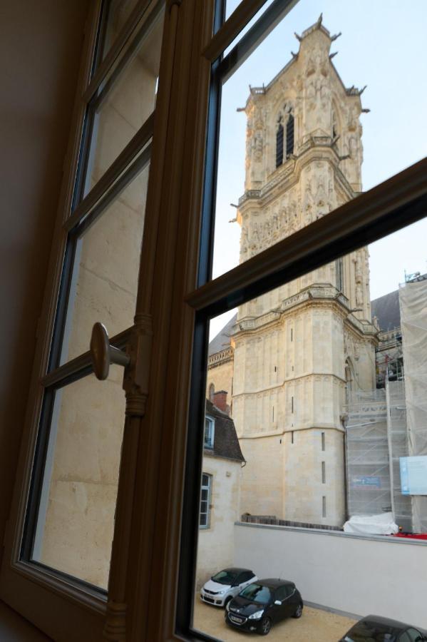 Appartement Montagnon - Les Suites Du Palais - Classe 4 Etoiles, Parking Prive, Vue Cathedrale, 3 Chambres, Primo C0Nciergerie Nevers Exteriér fotografie