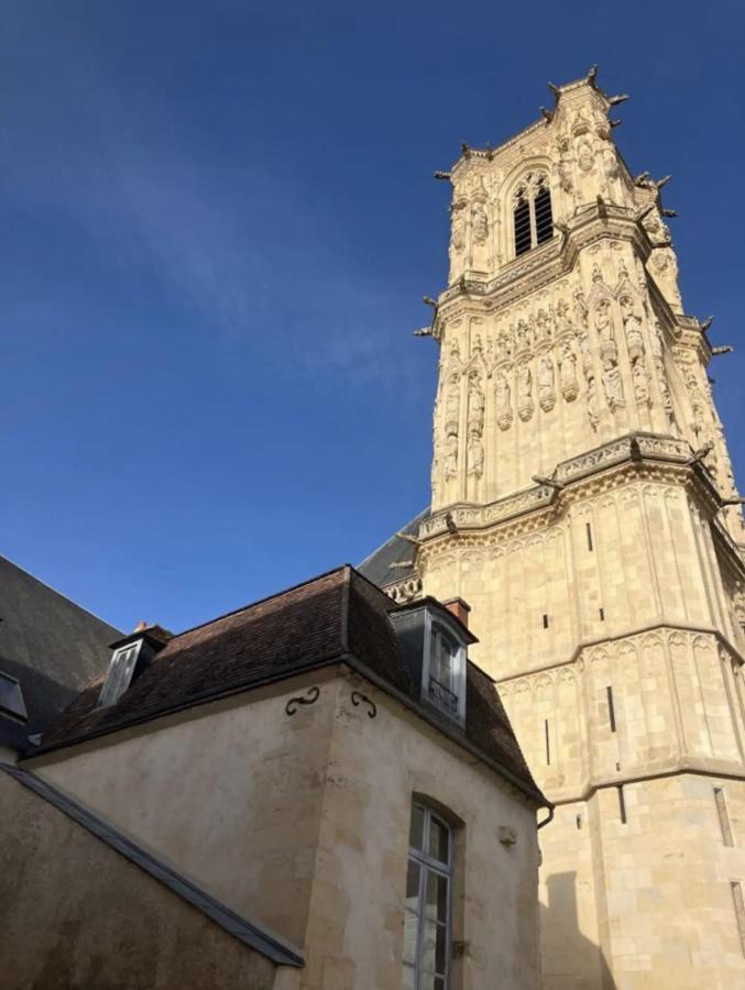 Appartement Montagnon - Les Suites Du Palais - Classe 4 Etoiles, Parking Prive, Vue Cathedrale, 3 Chambres, Primo C0Nciergerie Nevers Exteriér fotografie